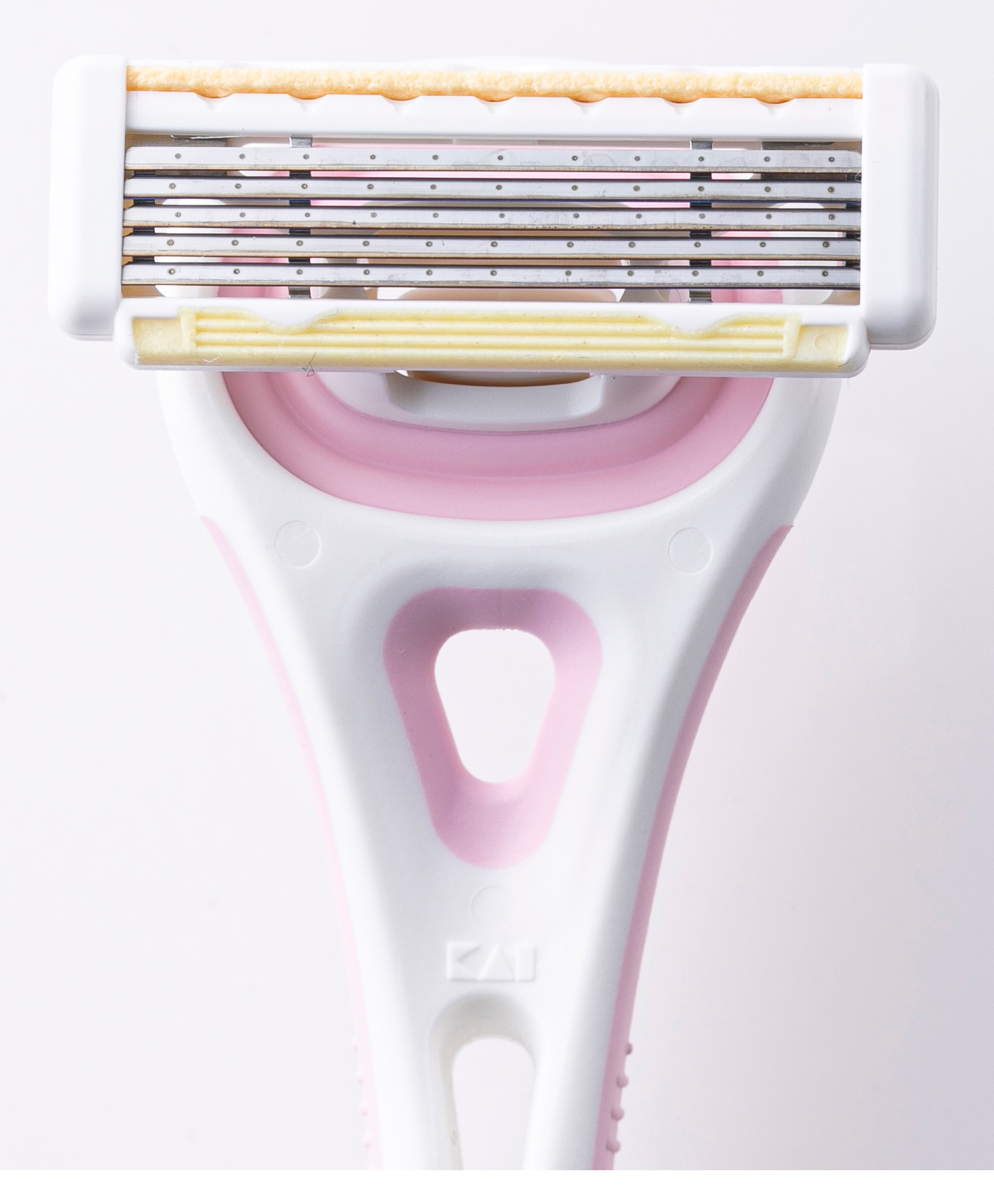 Kai Xfit 1 Razor + 2 Catridges for Women, 1 kit, Pack of 1 Kai Xfit 1 Razor + 2 Catridges for Women, 1 kit, Pack of 1