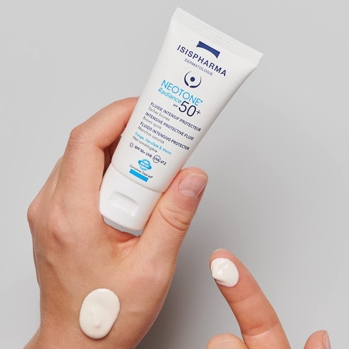 Neotone Radiance Spf 50 Cream 30Ml, Pack of 1 Ointment Neotone Radiance Spf 50 Cream 30Ml, Pack of 1 Ointment