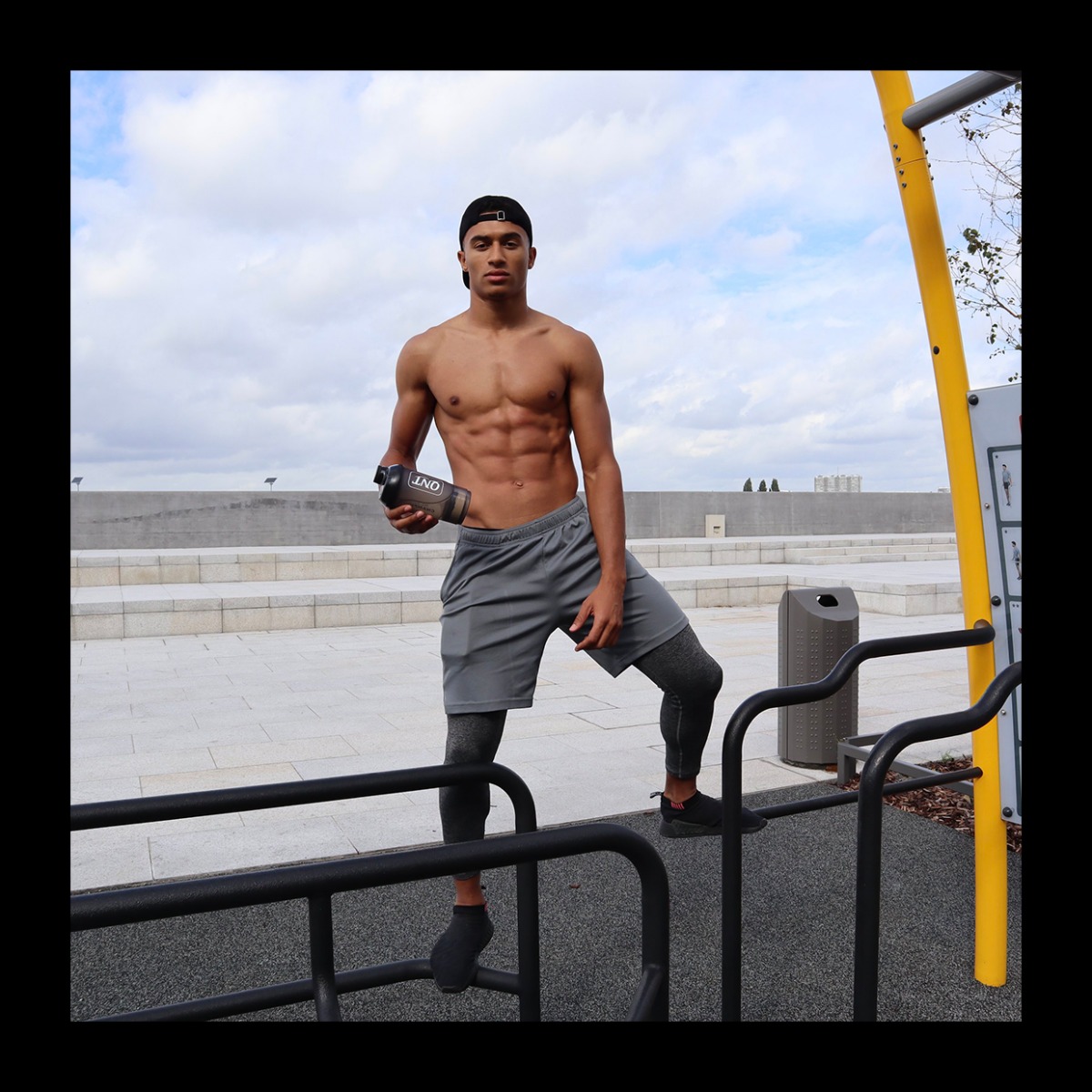 QNT Light Digest Whey Protein White Chocolate Flavour Powder, 908 gm, Pack of 1 QNT Light Digest Whey Protein White Chocolate Flavour Powder, 908 gm, Pack of 1