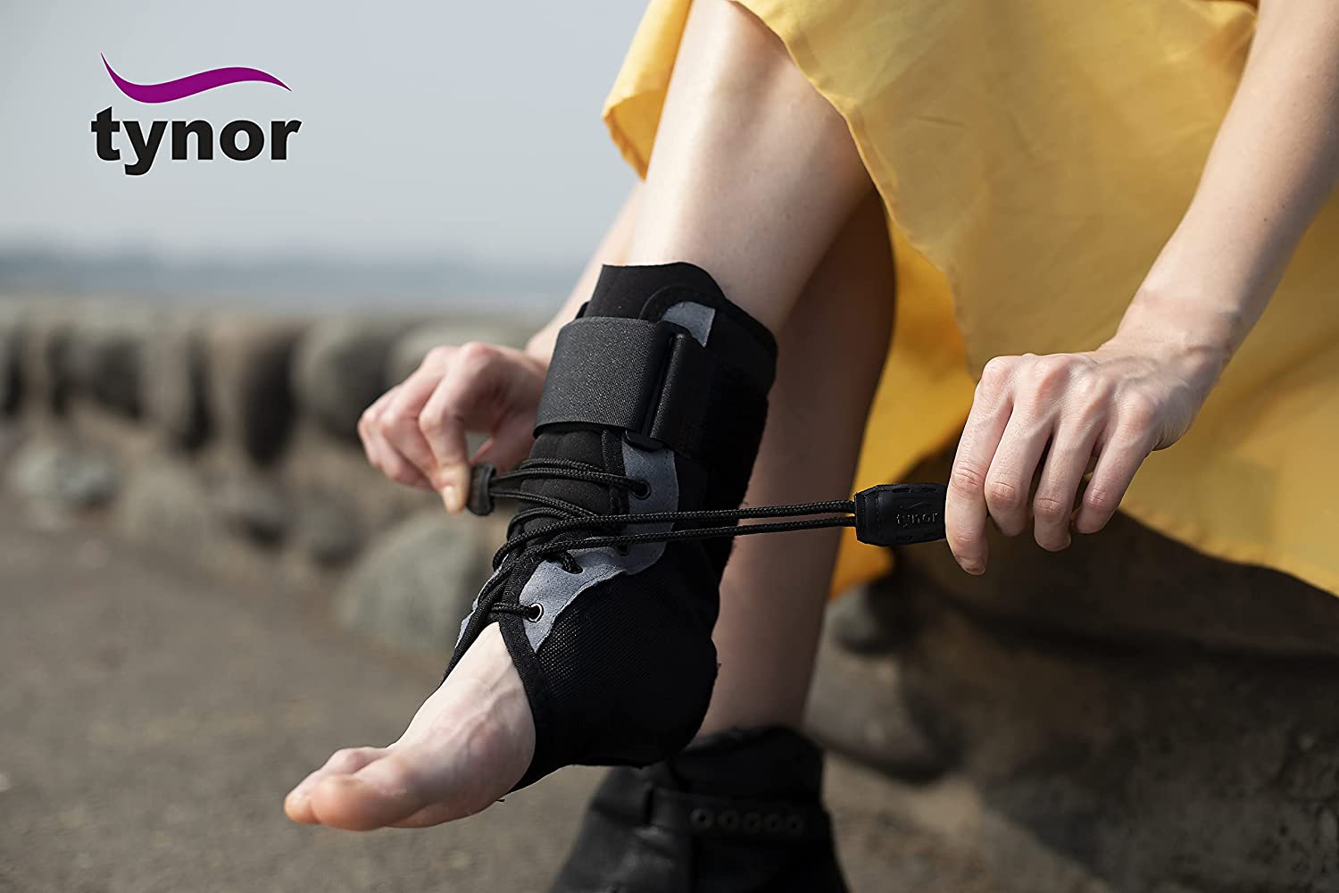 Tynor Ankle Brace Single Medium, 1 Pair, Pack of 1 Tynor Ankle Brace Single Medium, 1 Pair, Pack of 1