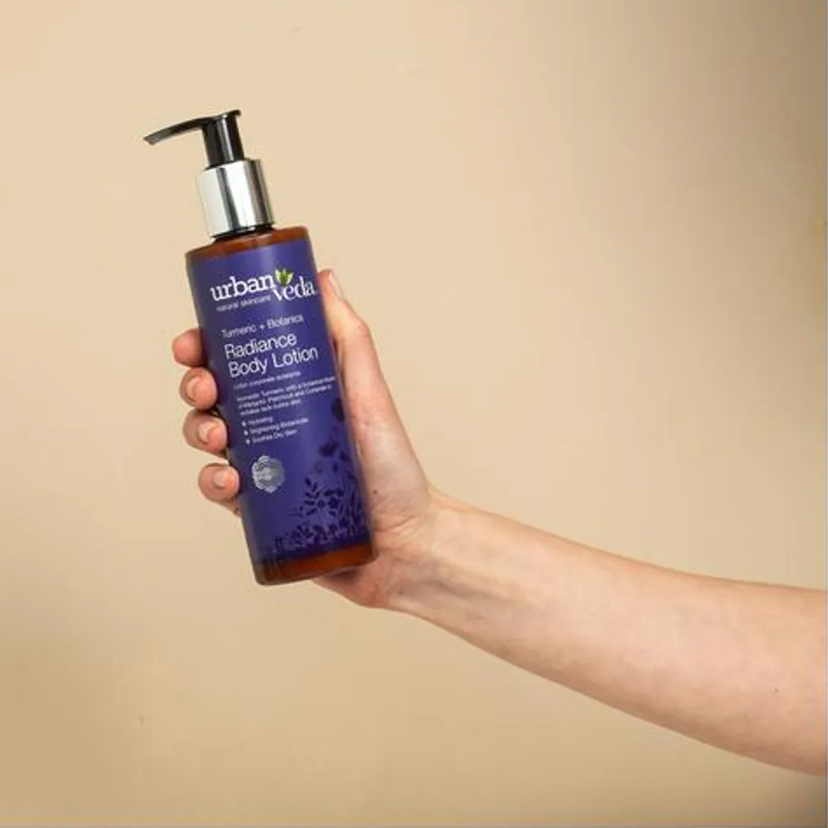 Urbanveda Radiance Turmeric+Botanics Body Lotion 250 ml | Ayurvedic Turmeric With Infusion Of Coriander, Marigold & Patchouli | Hydrates & Brightens Lack Lustre Skin | For Dry Skin, Pack of 1 Urbanveda Radiance Turmeric+Botanics Body Lotion 250 ml | Ayurvedic Turmeric With Infusion Of Coriander, Marigold & Patchouli | Hydrates & Brightens Lack Lustre Skin | For Dry Skin, Pack of 1