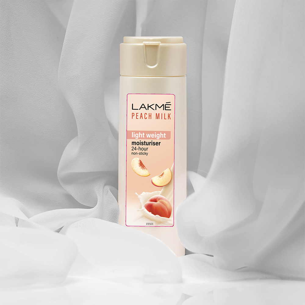 Lakme Peach Milk Moisturizer Body Lotion 60 ml | Peach Milk Extract, Vitamin C & E | Moisturises Skin For 24Hrs | Lightweight | Non Sticky | All Season Crème | For All Skin Type, Pack of 1 Lakme Peach Milk Moisturizer Body Lotion 60 ml | Peach Milk Extract, Vitamin C & E | Moisturises Skin For 24Hrs | Lightweight | Non Sticky | All Season Crème | For All Skin Type, Pack of 1
